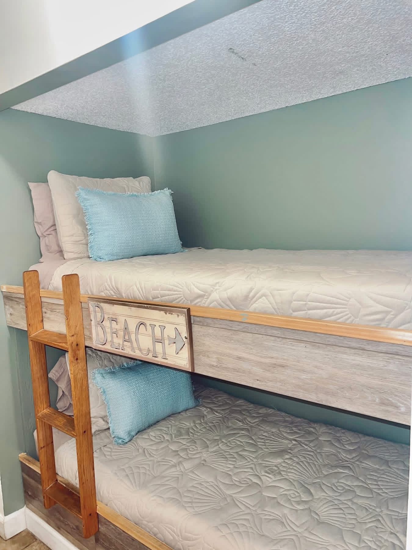 Built-in bunk beds for the kids